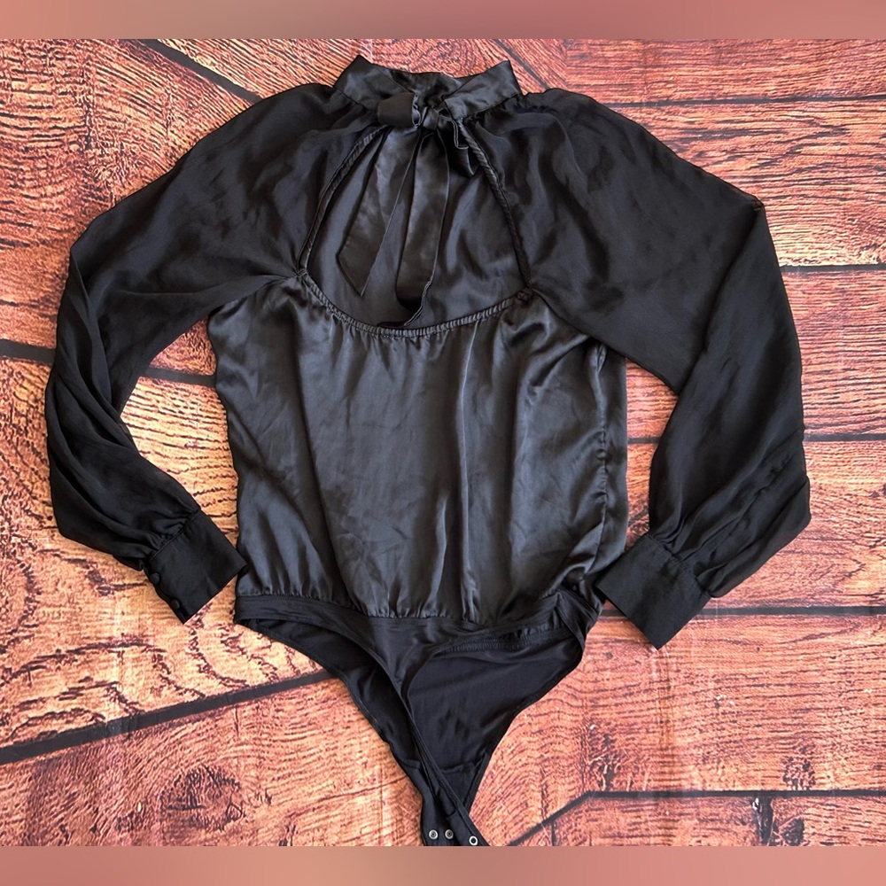 ABERCROMBIE & FITCH Black Silk Bodysuit Size Large - Picture 3 of 10
